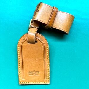 Louis Vuitton Luggage Tag and Poignet